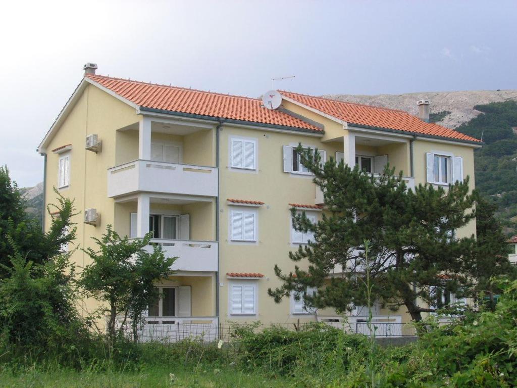 Apartments Biljana For Relaxing Holidays In Baska Exterior foto